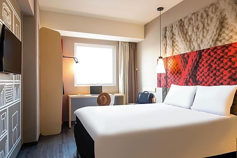 Ibis Mazatlan Marina