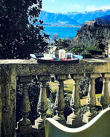 Double or Twin Room with Lake View and Private External Bathroom