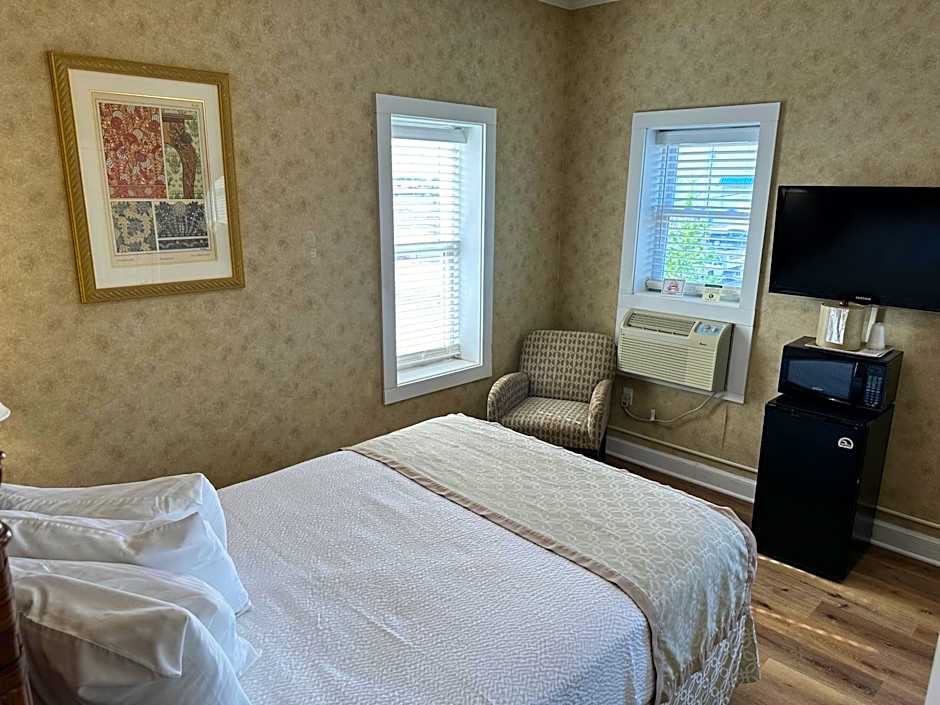 Island House Historic Vacation Rentals