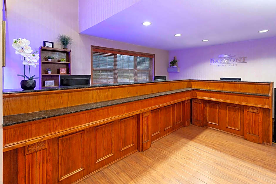 Baymont by Wyndham Chester IL