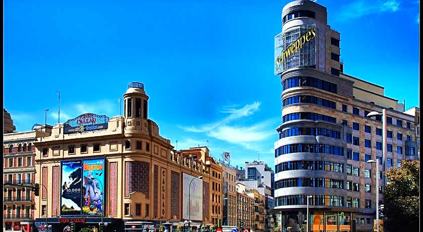 FUENCARRAL BARCELO Apartaments PARKING TPH