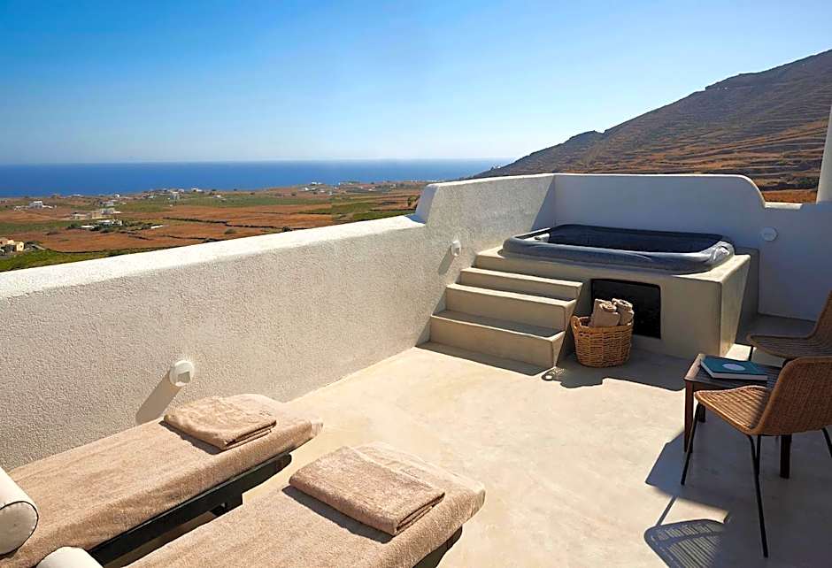 Danae Suites Santorini