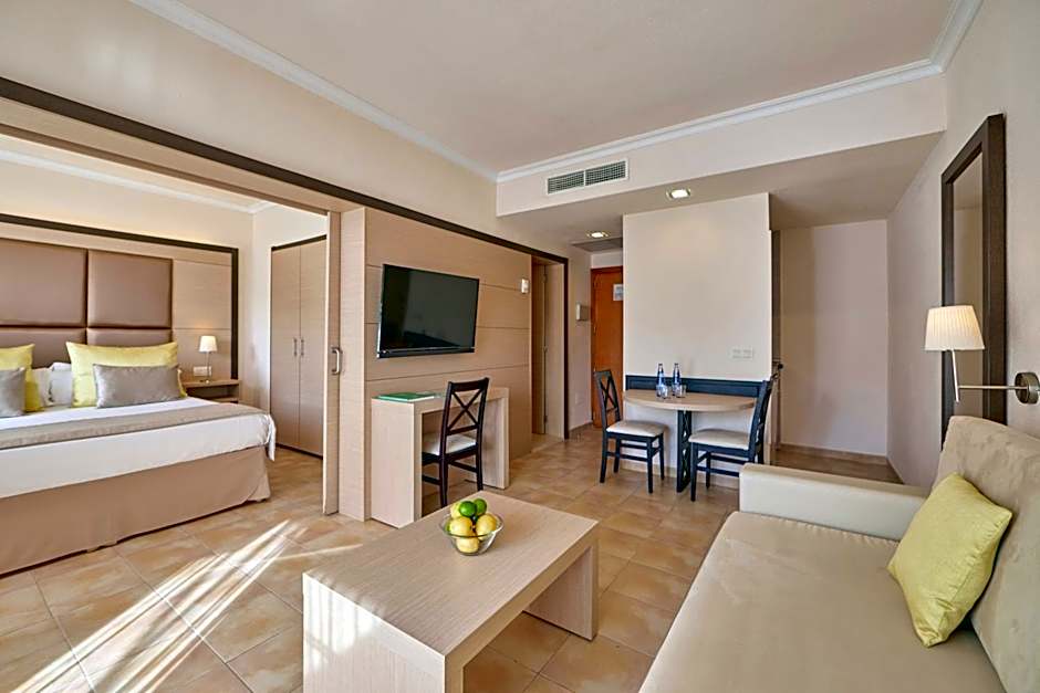 Zafiro Cala Mesquida