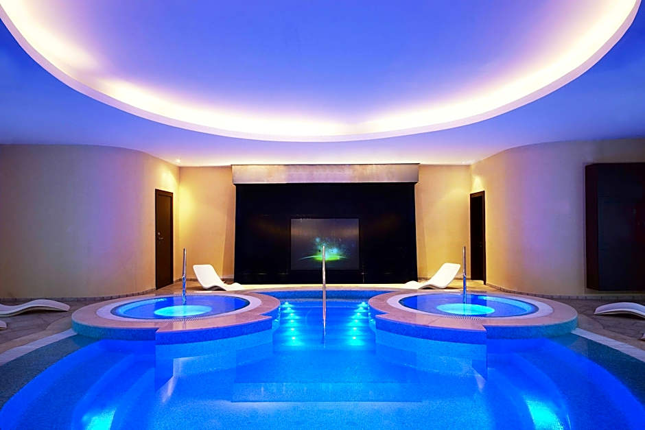 Le Meridien Pyramids Hotel & Spa