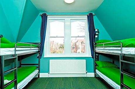 Quadruple Room with Shared Bathroom