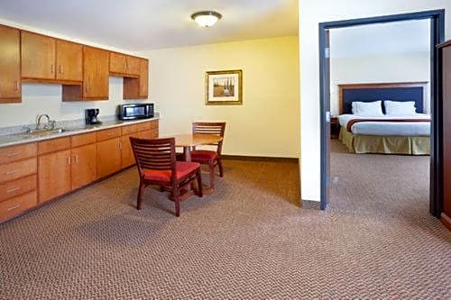 Holiday Inn Express Hotel & Suites Laredo-Event Center Area