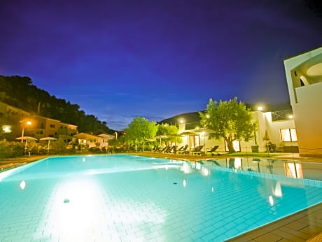 Castellaro Golf Resort