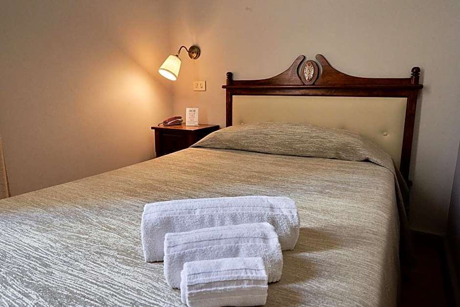 La Collegiata Guest House