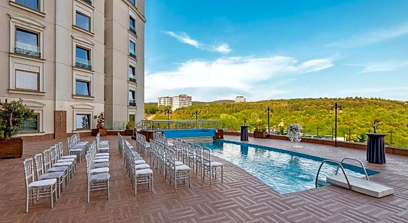 Limak Eurasia Luxury Hotel