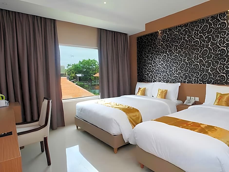 Triizz Hotel Semarang