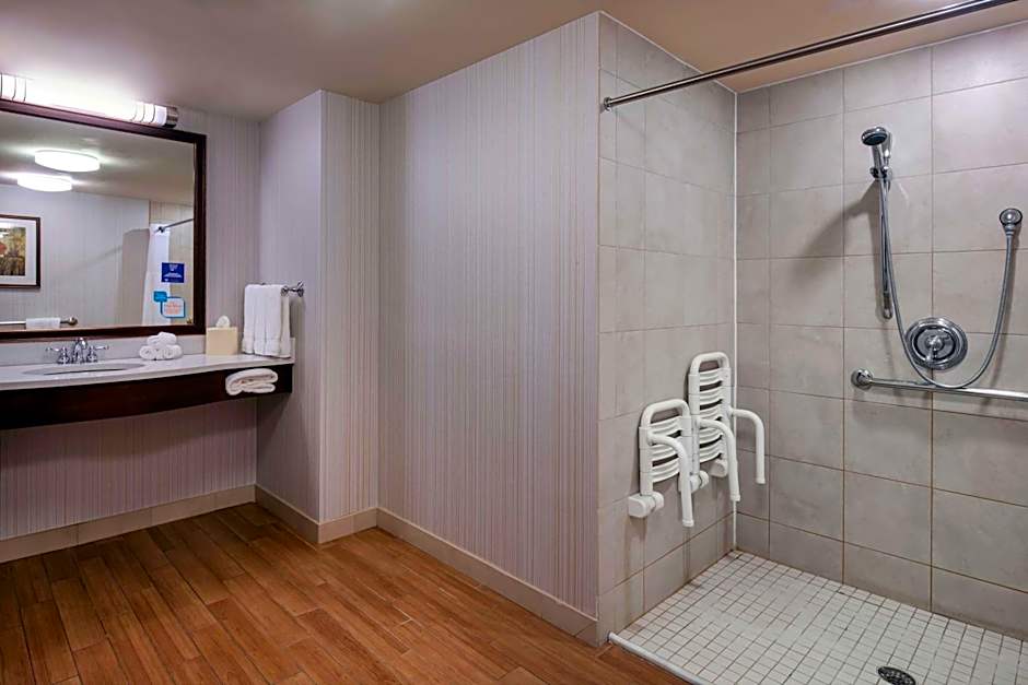 Hilton Garden Inn Devens Common