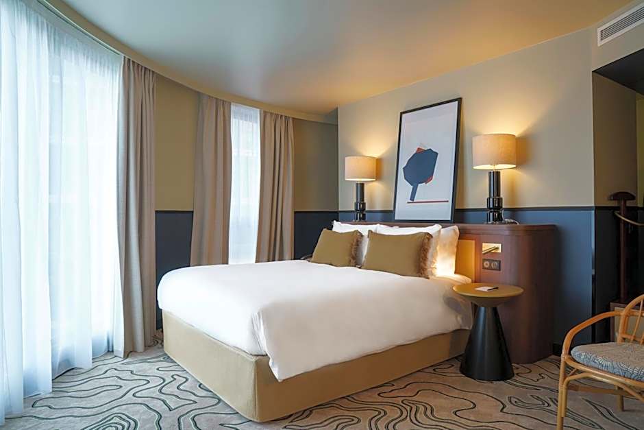 voco Paris  Porte de Clichy By IHG