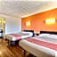 Motel 6-Oakland, CA - Embarcadero