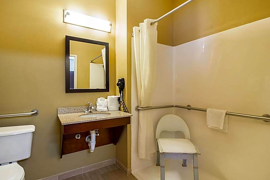 MainStay Suites Fargo - I-94 Medical Center