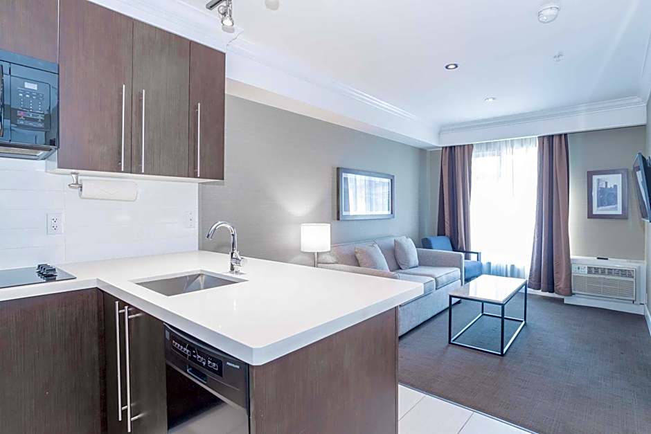 Sandman Signature Kamloops Hotel