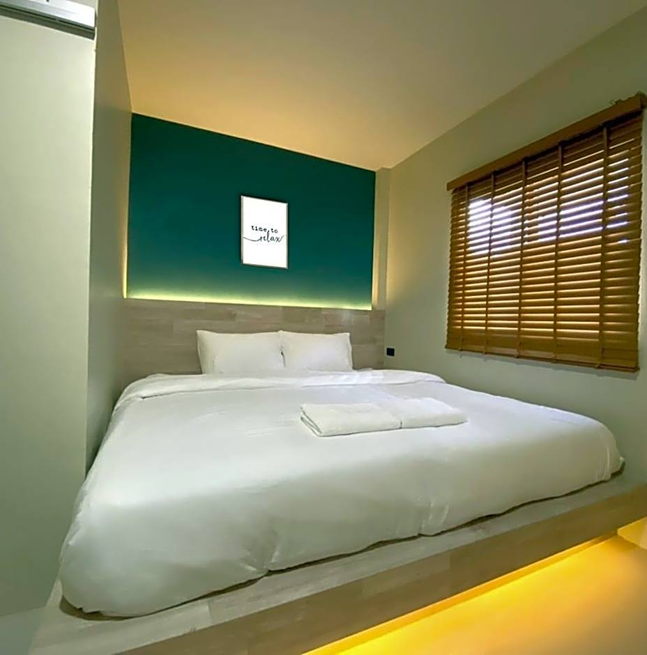 Photo 1 of 3 of Double Room