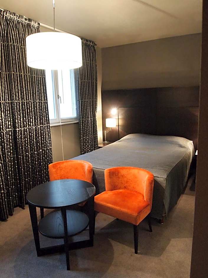 Logis Hôtel Restaurant Au Cerf d'Or