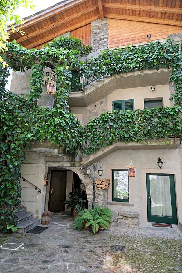 Foresteria Traversi