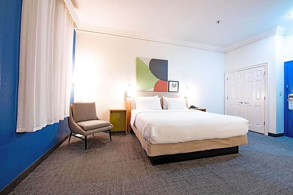 Spark by Hilton Lafayette South