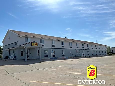 Super 8 by Wyndham Emporia