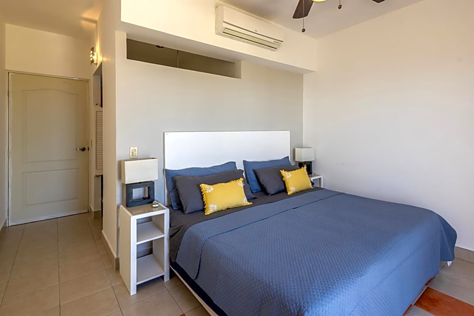 MariaMar Suites