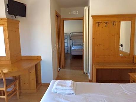 Comfort Quadruple Room