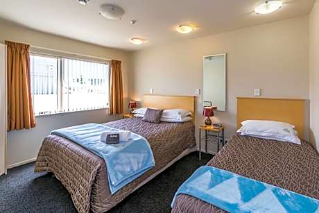 Two-Bedroom Spa Apartment