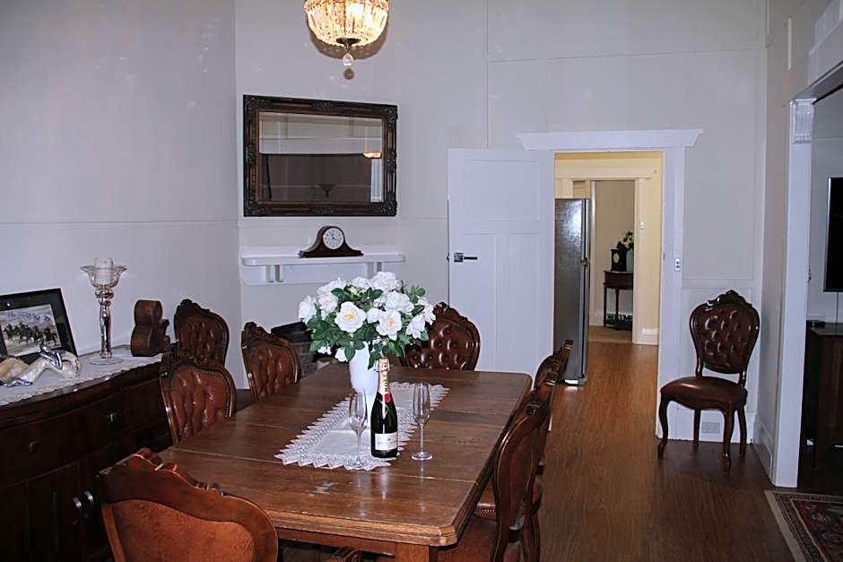 Mentor Chambers Apartment Bed & Breakfast