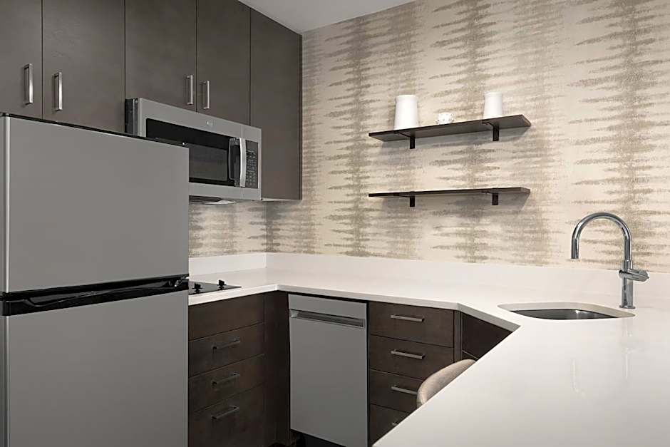 Residence Inn by Marriott Kenwood