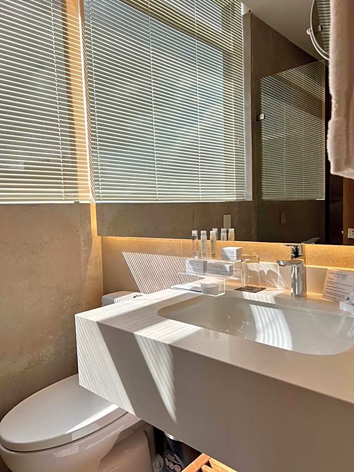 Hotel Sabana Park