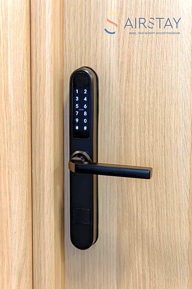 Zed Smart Property Airport by Airstay