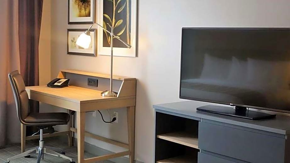 Country Inn & Suites by Radisson, Springfield Southeast