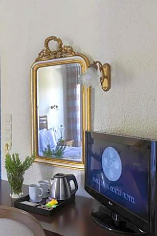 Double or Twin Room with Side Sea View