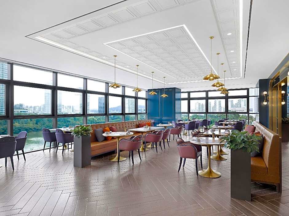 Sofitel Ambassador Seoul Hotel & Serviced Residences