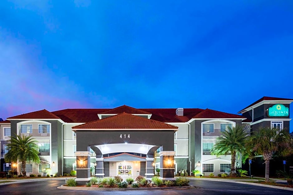 La Quinta Inn & Suites by Wyndham Savannah Airport - Pooler