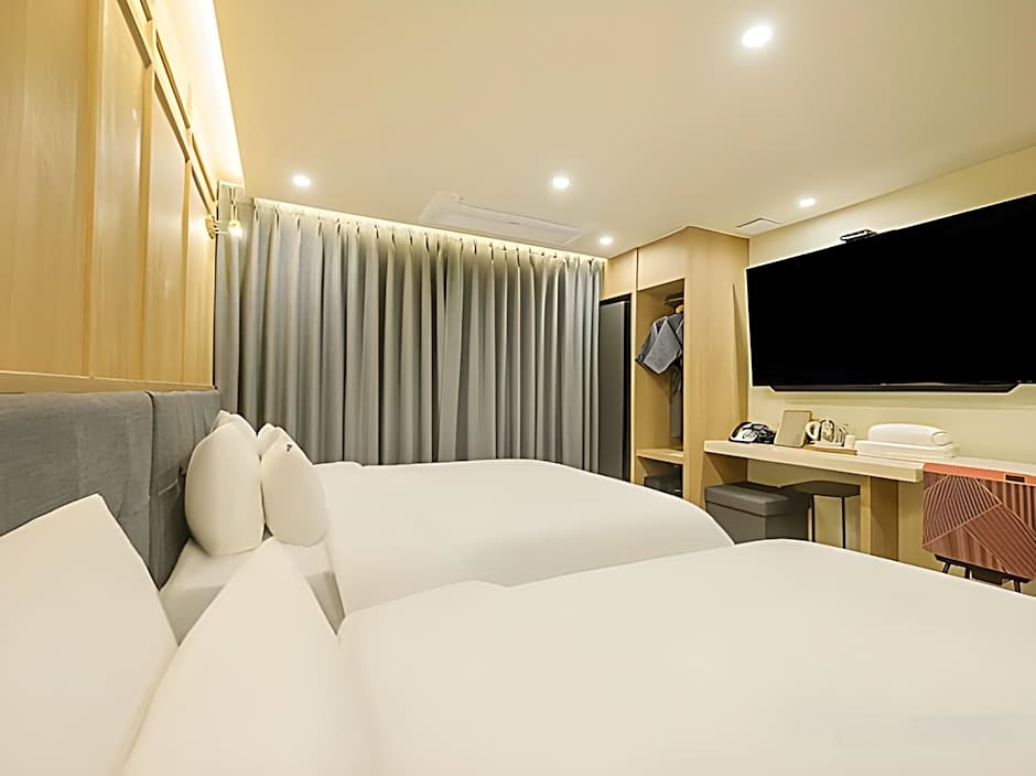 H Avenue Hotel Mokpo Peace Plaza