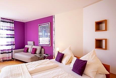 Double Room for Single Use