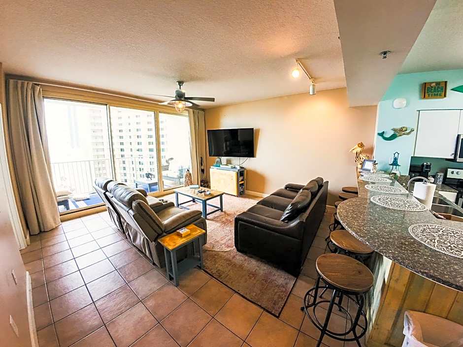 Beach Condo at the Shores of Panama Condos - Unit 918