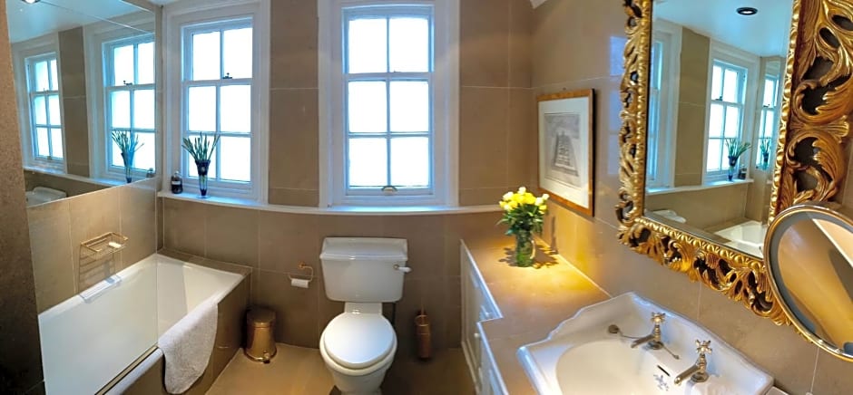 Cedar House Boutique B&B