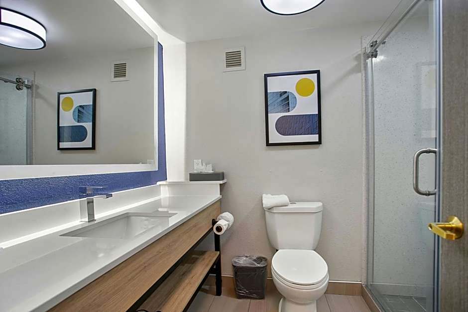 City Express by Marriott Duluth