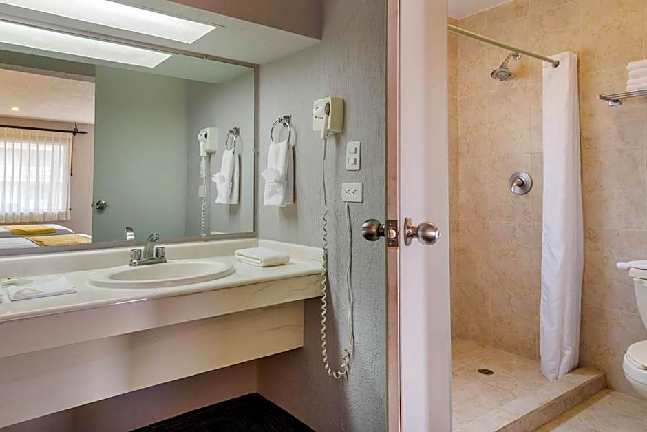 Quality Inn Piedras Negras