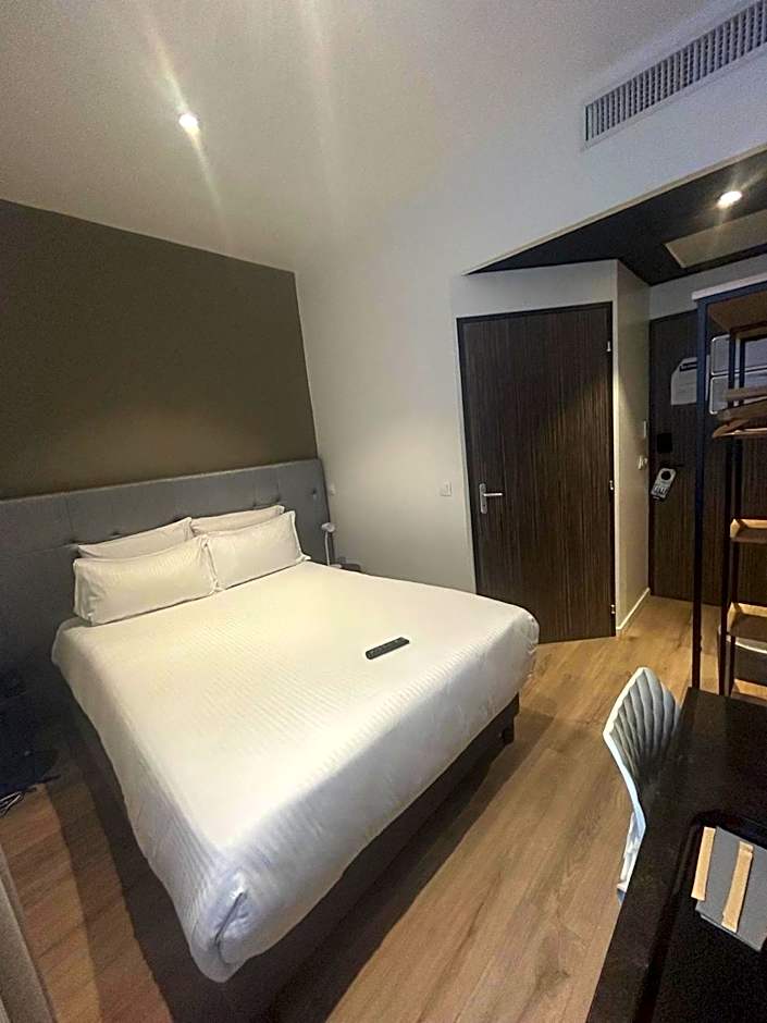 Kyriad Marseille Blancarde - Timone