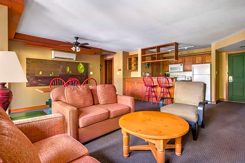Photo 1 of 17 of 2 Bedroom Multiple Beds Suite