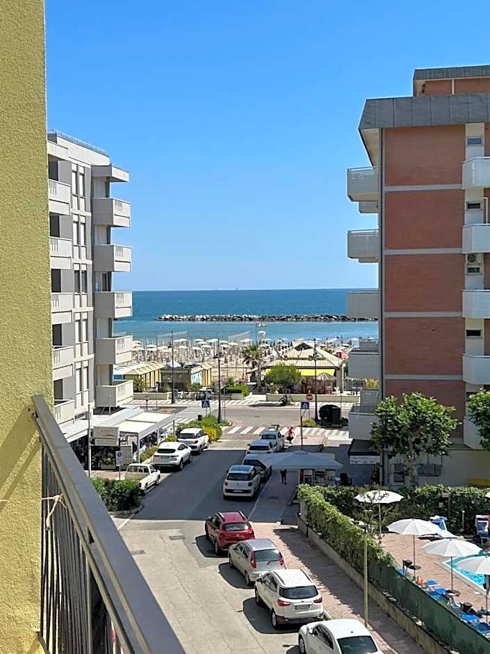 Hotel Ines