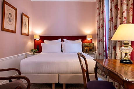 Superior Room with Balcony