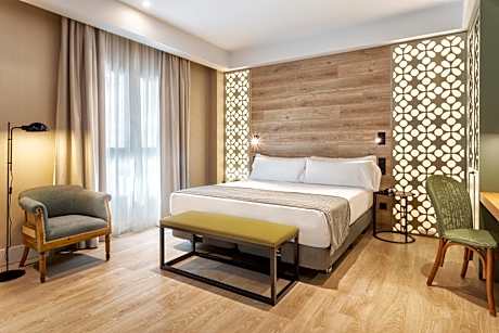 Catalonia Santa Justa