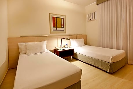 Executive Twin Suite