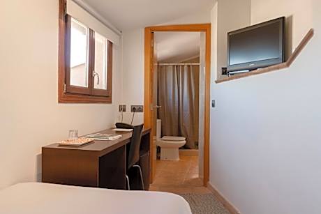 Single Room - Spa Access Not Included