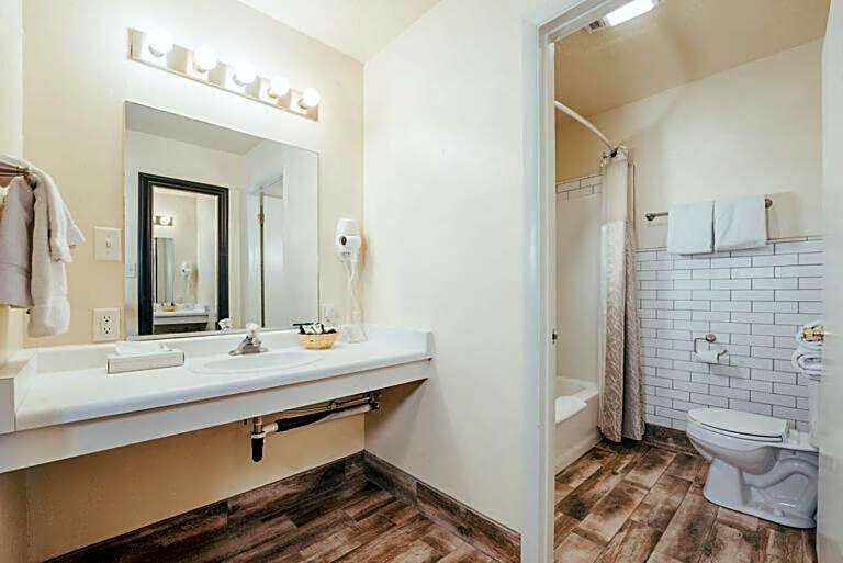 Bryce Canyon Pines Lodge