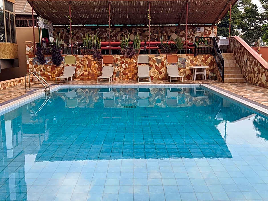 Prestige Hotel Suites